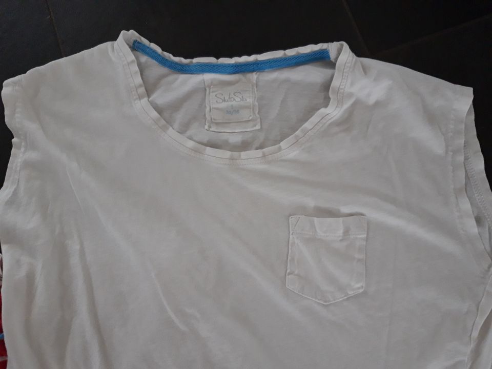 Schlafanzug 3/4 lange Hose & T-Shirt rot-weiß gestreift in Aalen