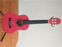 Anfänger - Gitarre Mädchen - rosa Bayern - Bessenbach Vorschau