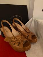 PRADA Plateau Sandaletten Gr35,5/36 TOP Bayern - Lauf a.d. Pegnitz Vorschau