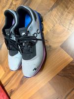 ON Schuhe Sneaker Größe 40 Baden-Württemberg - Neulingen Vorschau