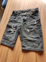 Coole Shorts für Jungs Gr. 140/146 Thüringen - Ohrdruf Vorschau