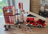 Playmobil Feuerwehrwache und Leiterwagen mit zusätzlichen Figuren Schleswig-Holstein - Bad Bramstedt Vorschau
