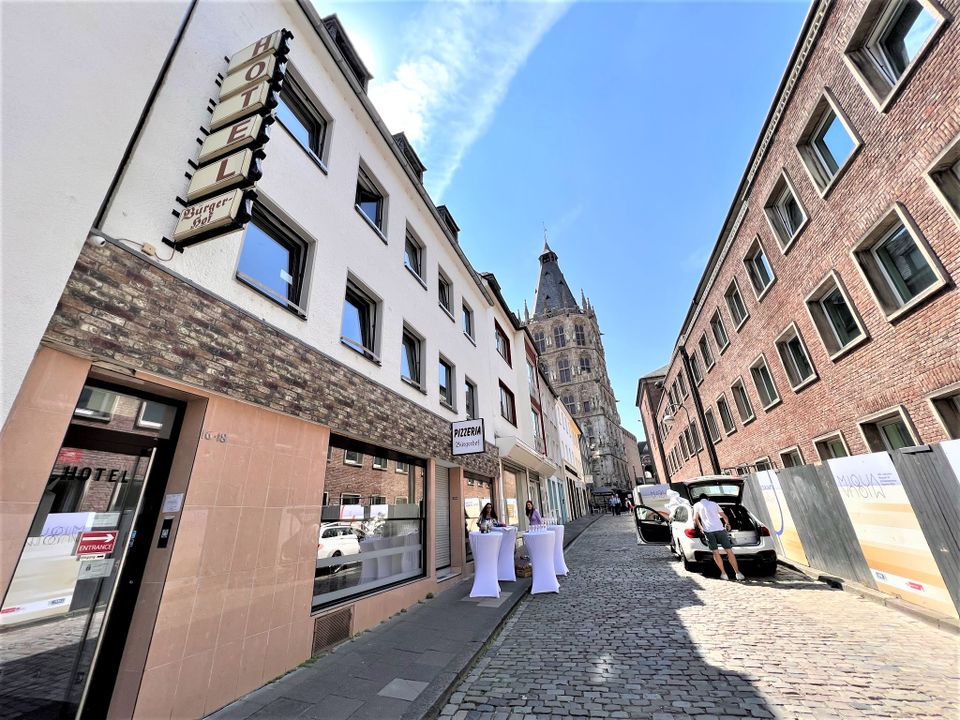 Attraktives Hotel mit 11 Zimmern im Herzen der Kölner Altstadt in Köln