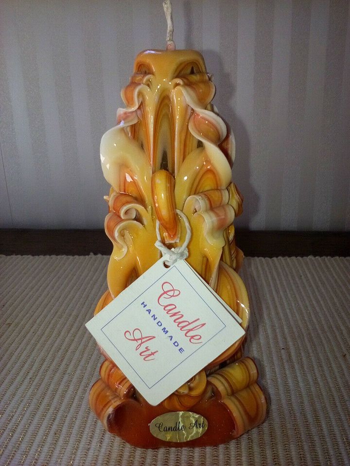 "Schnitzkerze Handmade in Italy" in Schlüsselfeld