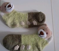 Socken 1Paar neuwertig Grüntöne mit Teddykopf Noppen Schleswig-Holstein - Norderstedt Vorschau