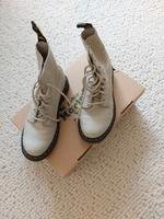 Dr. Martens Boots Cobblestone grey Rheinland-Pfalz - Mainz Vorschau