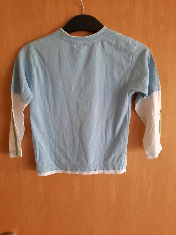 Staccato Gr.128 Langarmshirt Pulli hellblau Jungs in Aßlar