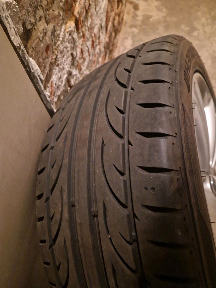 Sommerreifen *Hankook* 245/ 45ZR18 100Y in Chemnitz