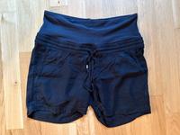 Umstandshose Shorts 38, H&M, Schwangerschaft schwarz Frankfurt am Main - Bockenheim Vorschau