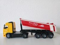 Spielzeugauto Volvo Truck Kipper Hessen - Kassel Vorschau