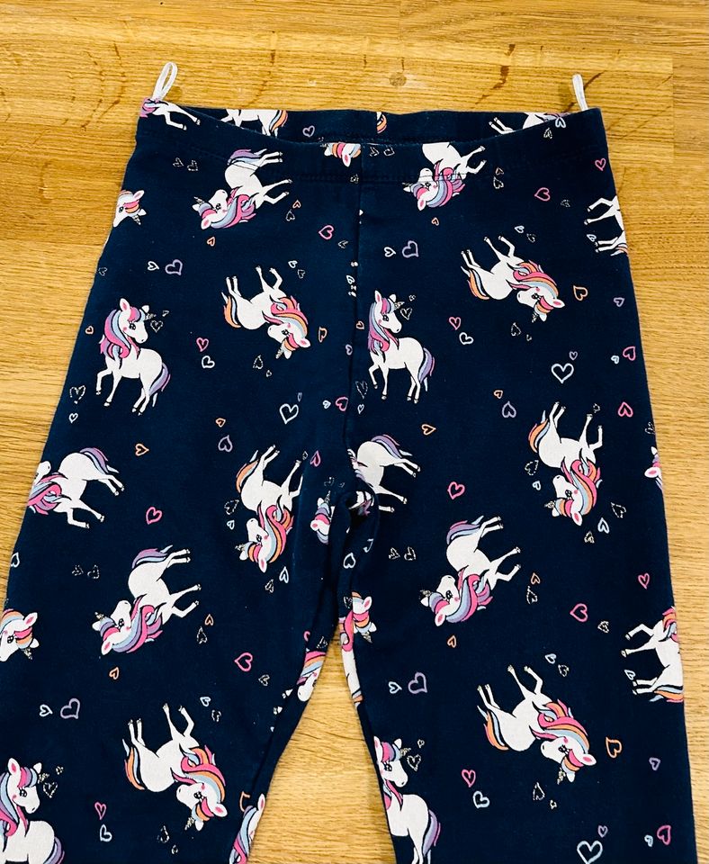 Mädchen Frühling Leggings/Sweatleggings „Einhorn & Herzchen“ in München