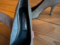TAMARIS PUMPS Glitzer Niedersachsen - Stadland Vorschau