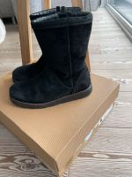 UGG Damen Winterstiefel, Gr. 38, schwarz, TOP Aachen - Aachen-Laurensberg Vorschau