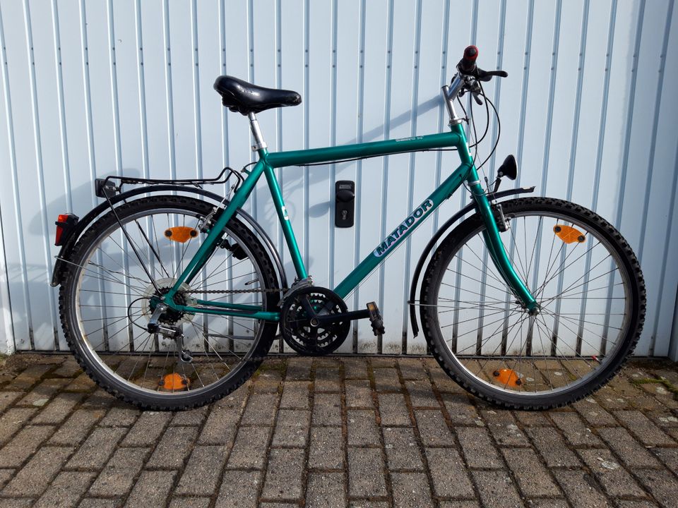 26er Mountainbike, grün metallic in Ratingen