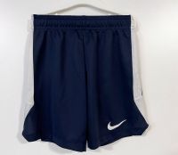 Nike - Sport-Short Dri Fit - dunkelblau - Gr. 122-128 - neuwertig Nordrhein-Westfalen - Pulheim Vorschau