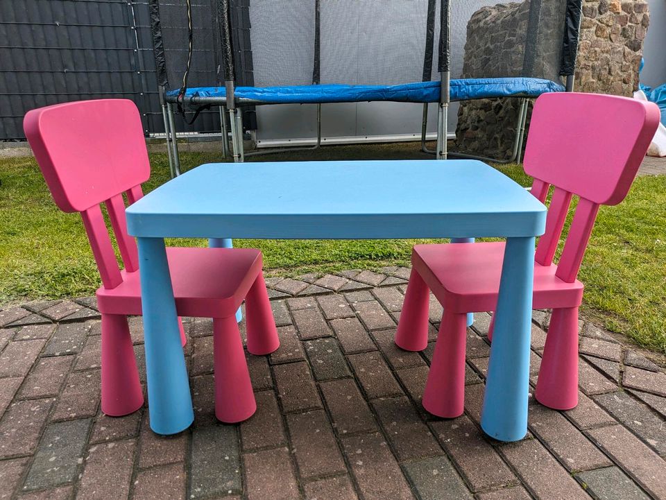 Kindertisch+Stühle in Beendorf