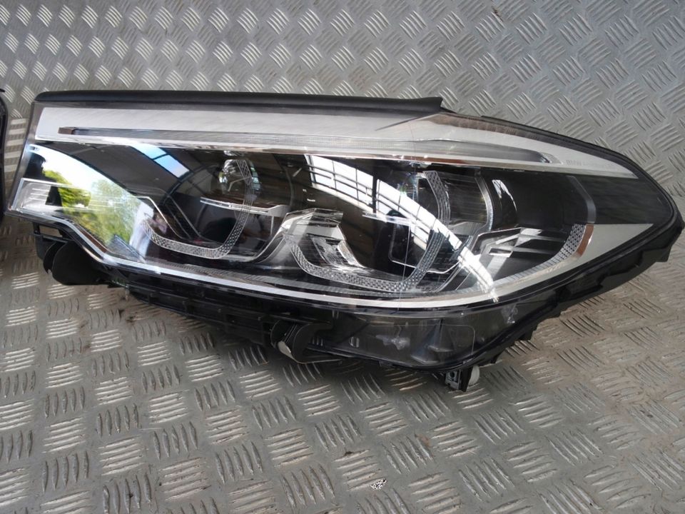 BMW 5 G30 Scheinwerfer adaptiv LED 7439193 7439194 Top in Seebad Ahlbeck