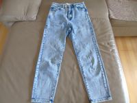 Stradivarius Mom Slim Jeans Hose Gr.38 / Sehr guter Zustand Saarland - Homburg Vorschau