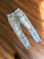 Neue Jeans G-Star Gr. 29/30 skinny blau OVP ! Versand möglich !! Nordrhein-Westfalen - Essen-Margarethenhöhe Vorschau