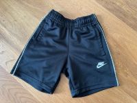 Nike Hose Gr.128 Sporthose kurze Hose Bermuda Baden-Württemberg - Lenningen Vorschau