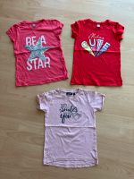 Set Paket Mädchen Shirt Glitzer 110 116 rot Marke Pailletten Cute Brandenburg - Falkensee Vorschau