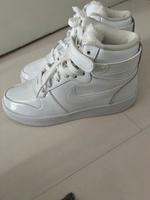 Nike EBERNON Dam Sneaker gr 38,5 Weiß neu Köln - Mülheim Vorschau