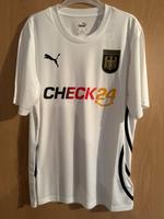 2 x Check 24 Puma Deutschland Trikot Größe M; NEU Bayern - Herzogenaurach Vorschau