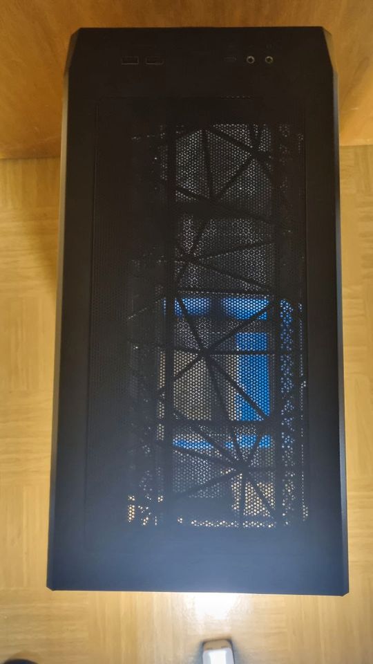 Fractal Design Meshify 2 Compact Black TG Dark Tint in Stuttgart