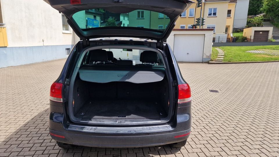 VW Touareg 2.5 TDI in Siegen