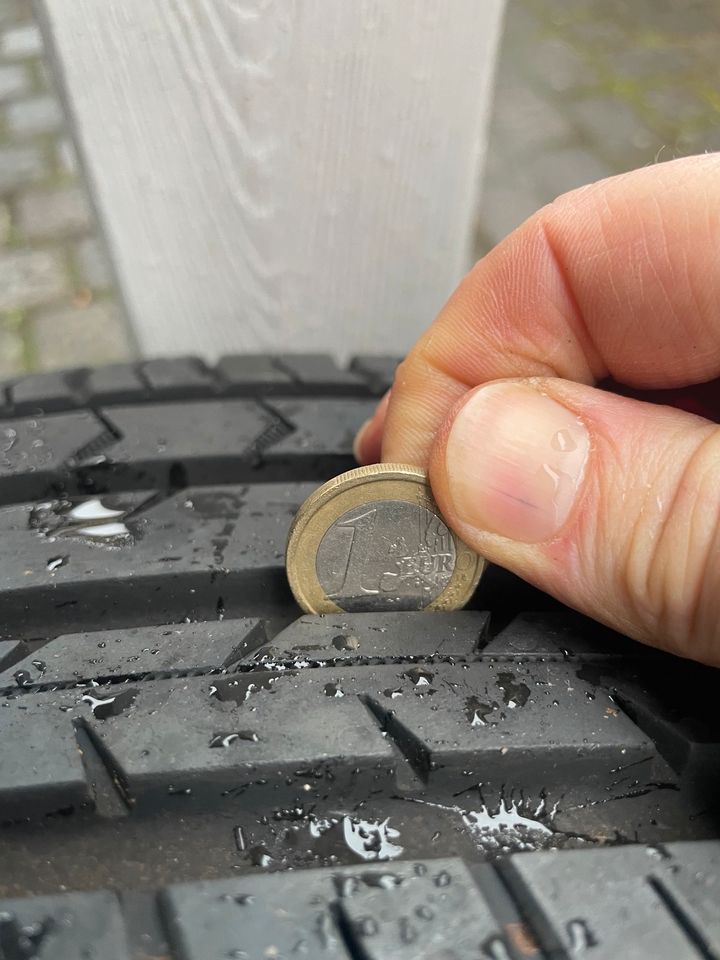 4 Sommerreifen - ContiPremiumContact - 205/55 R17 V XL in Lüneburg