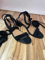 Damen Schuhe Größe 41 Schwarz No Doubt Binden Riemen Sandalen Niedersachsen - Bassum Vorschau