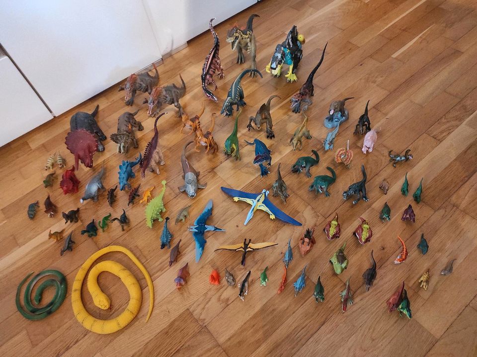 Dinosaurier, zB. Schleich, Mattel, Lego, ab in Kenn