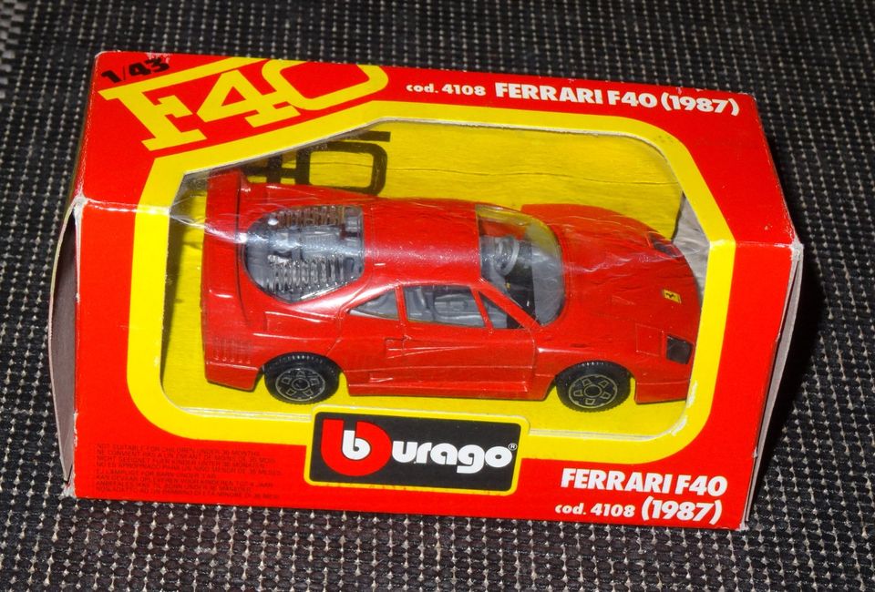 Burago Ferrari F40 (1987) in 1/43 in Originalverpackung in Reiskirchen