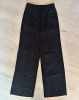 H&M schwarze Hose mit Ziernaht Gr. XS Baden-Württemberg - Esslingen Vorschau