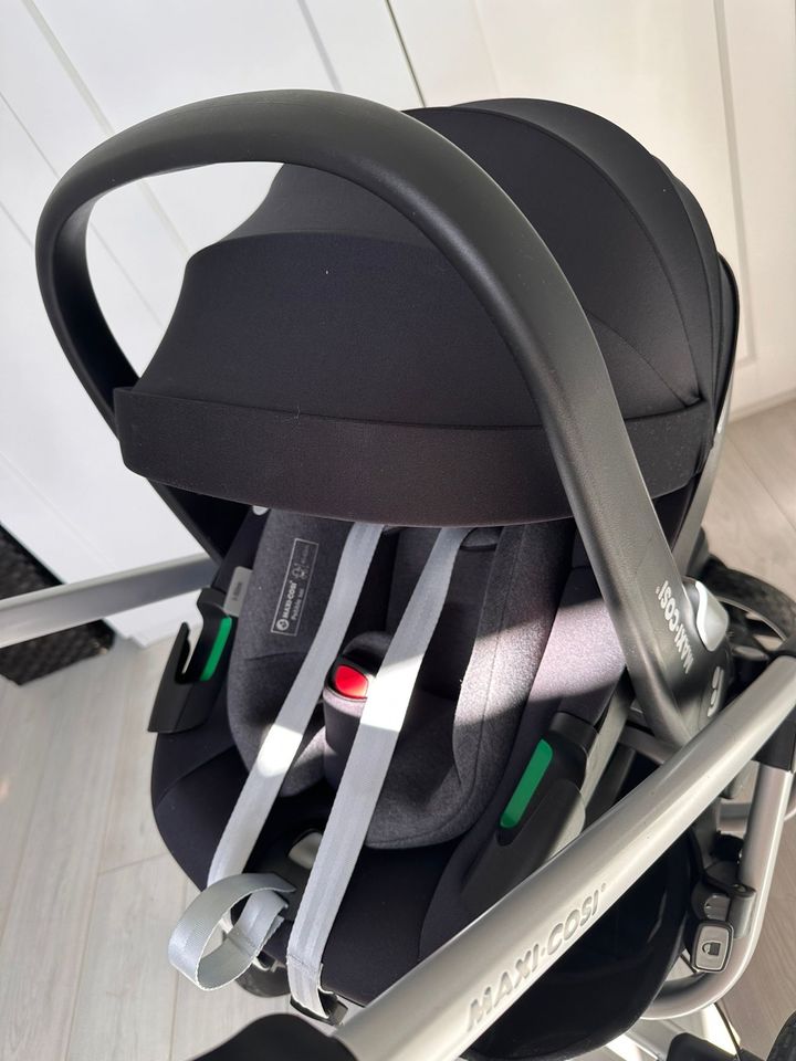 Kinderwagen Maxi Cosi Nova 3 inkl. Zubehör in Erfurt