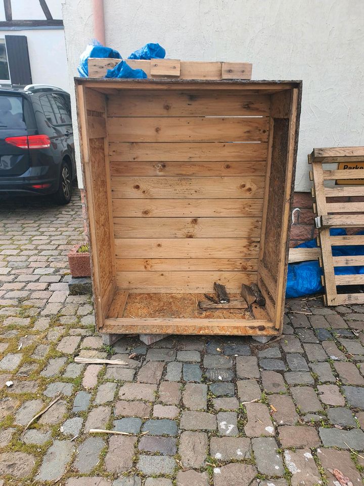 Holzbox Versandkiste in Kirkel