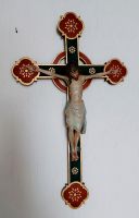 Altes Holzkreuz Kruzifix München - Bogenhausen Vorschau