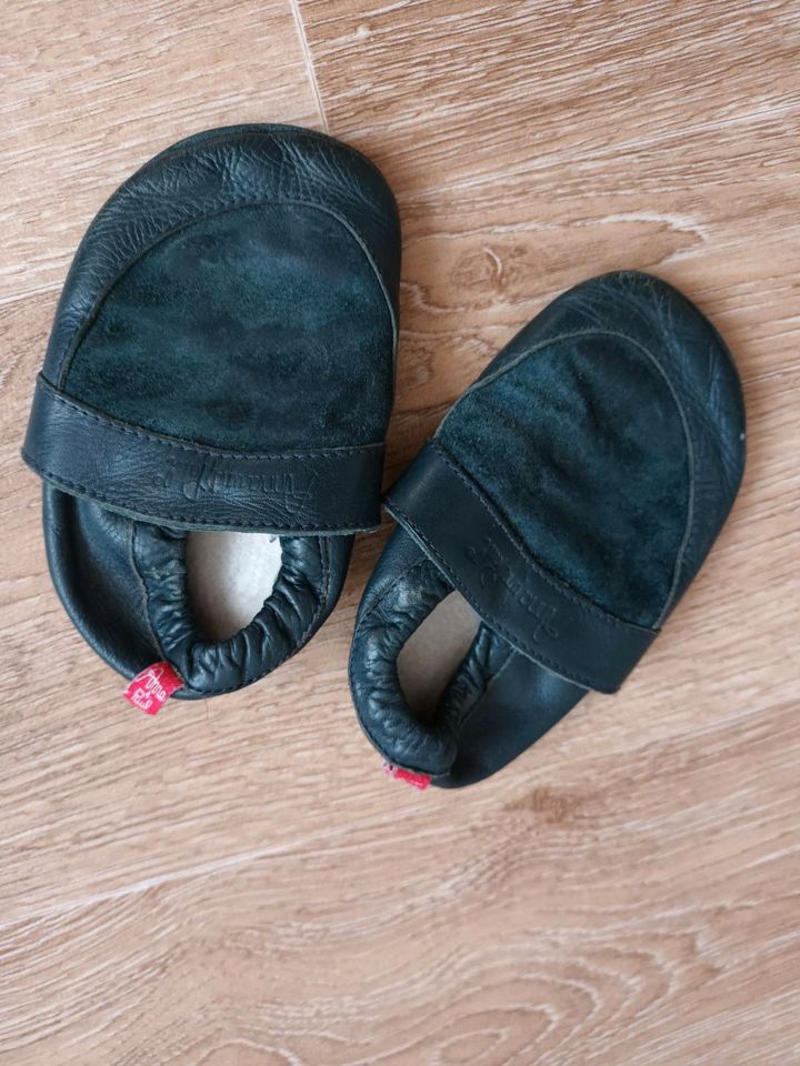 Babyschuhe in 22 W in Sulzbach-Rosenberg