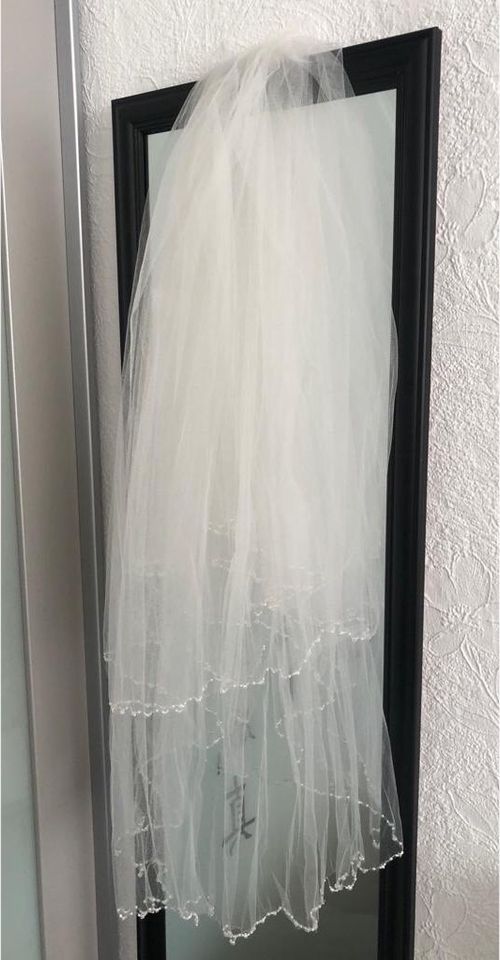 Brautkleid /Hochzeitskleid/Standesamtkleid in Hövelhof