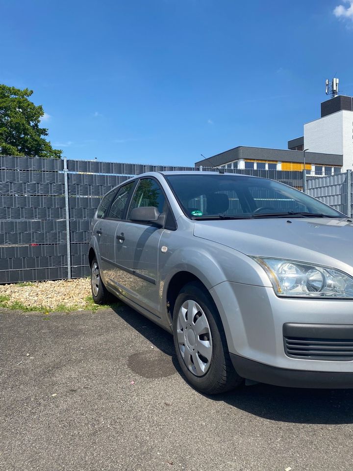 Ford Focus 1.6 Diesel bj 2005 in Krefeld