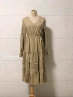 Retro beige kleid lang Rüschen langarm rüschenkleid Altstadt-Lehel - München/Lehel Vorschau