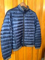 Herno Daunenjacke Herren blau Gr. M L 50 München - Moosach Vorschau