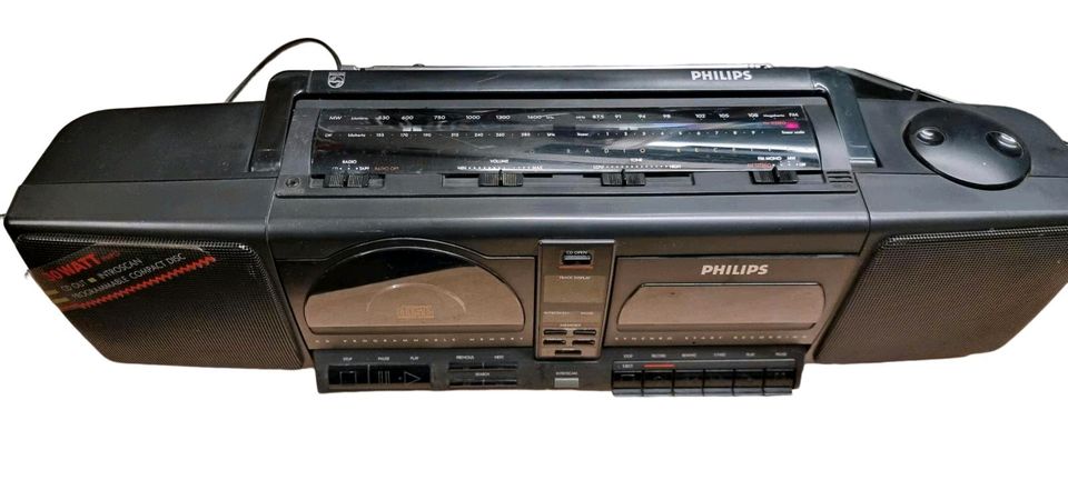 Philips D8892 00X  Radio Receiver in Wustermark