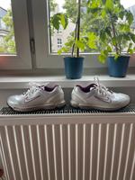 Nike Air Max 2003, magenta pink, eine Sohle muss geklebt werden Berlin - Mitte Vorschau