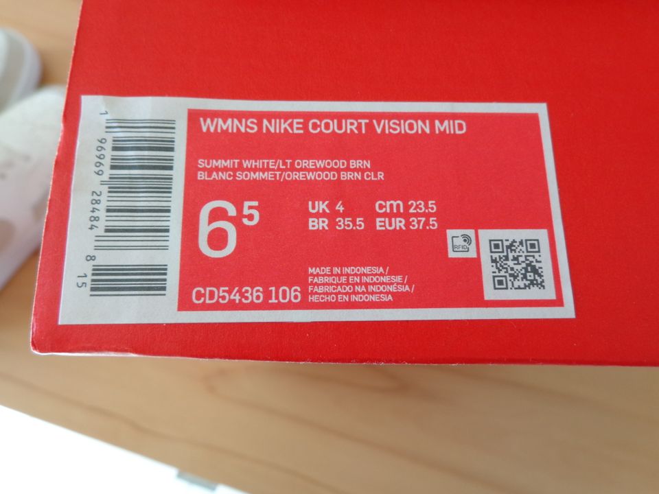 Nike Schuhe, Sneaker, Court Vision Mid, high, Größe 37,5, wie Neu in Schülldorf