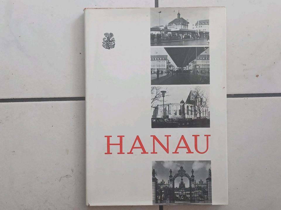 Antiquarisches Buch von 1969 "HANAU" Herausgegeben vom Magistrat in Edewecht