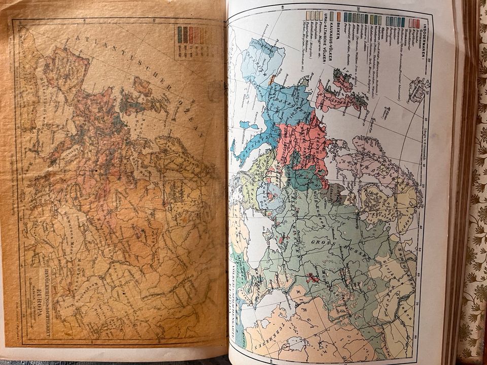 Meyers Konversationslexikon 1897 in Friedrichsdorf