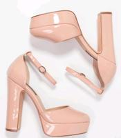 Plateau High Heels Größe 45 NEU Nordrhein-Westfalen - Hiddenhausen Vorschau
