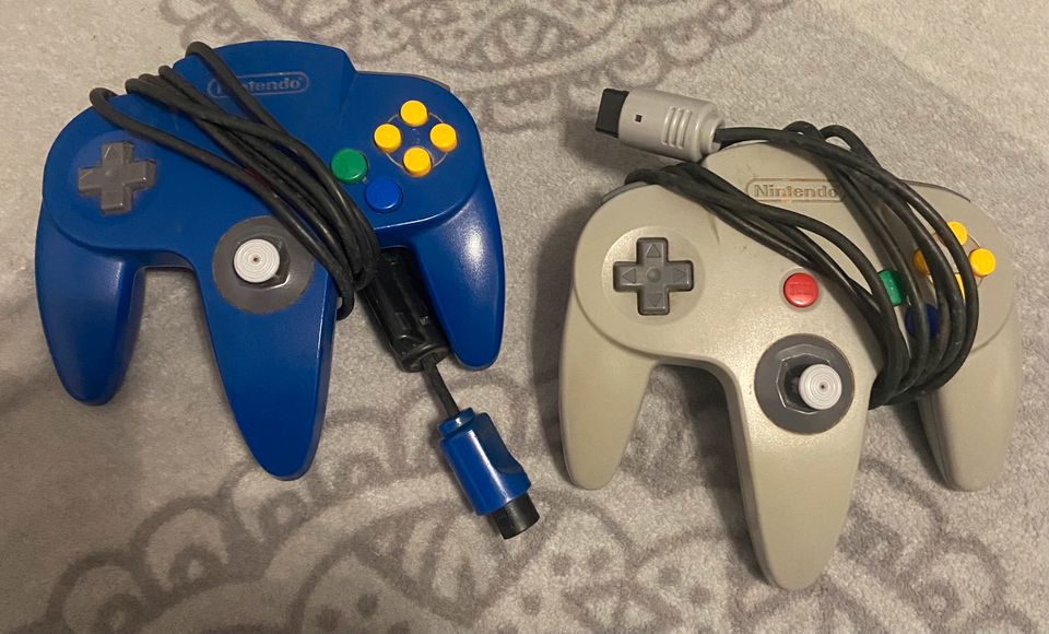 Nintendo 64 mit Zubehör in Backnang