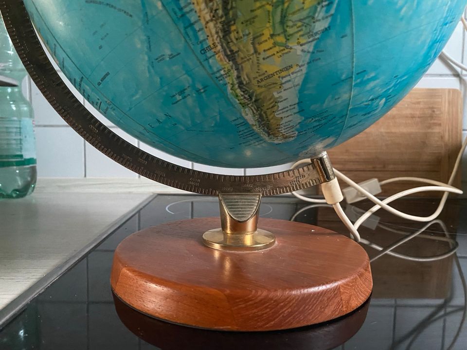 Antiker Globus ca 50 Jahre alt in Herne
